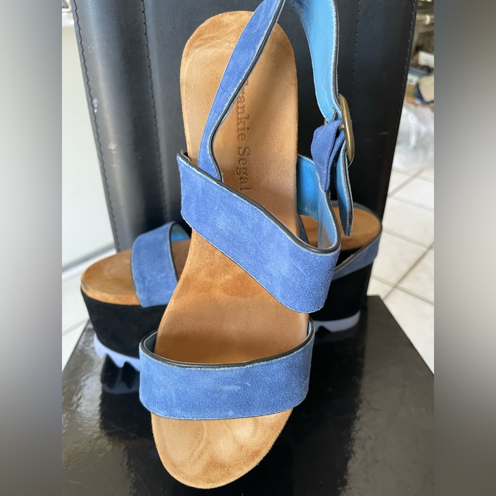 Women platform sandals